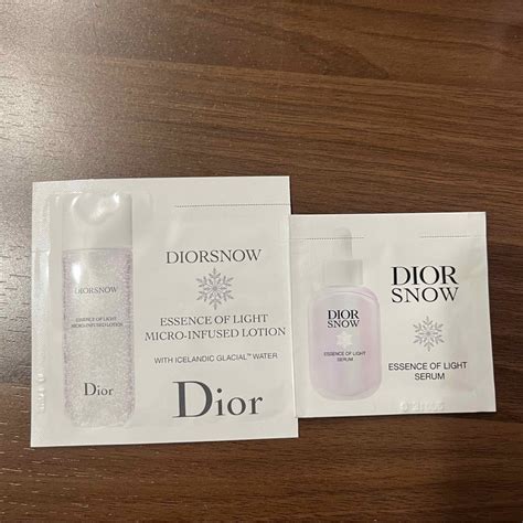 dior スノー 美容液|DIOR .